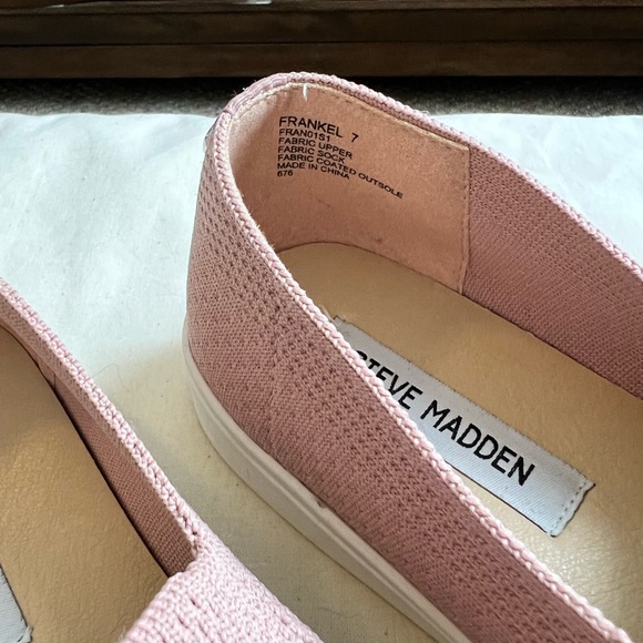 Steve Madden flats. - Picture 5 of 5